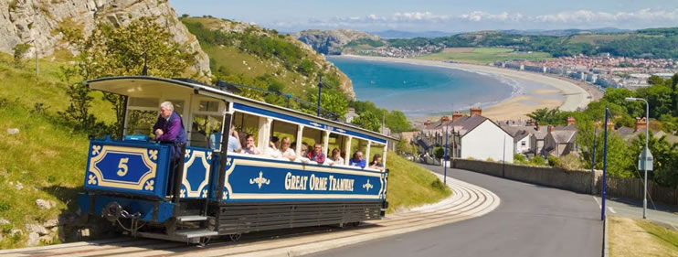 independent financial advisers based in llandudno